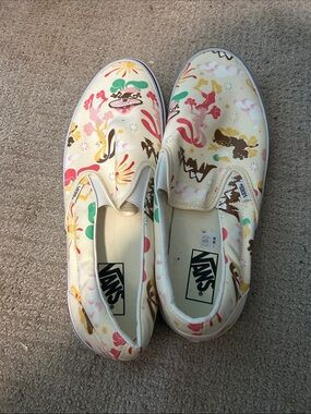 Vans Mens Slip-On Sneakers in Cream with Pink, Green & Yellow Floral Print